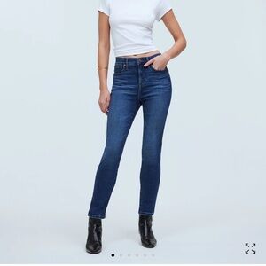Madewell Women's Skinny Jeans - Dark Blue